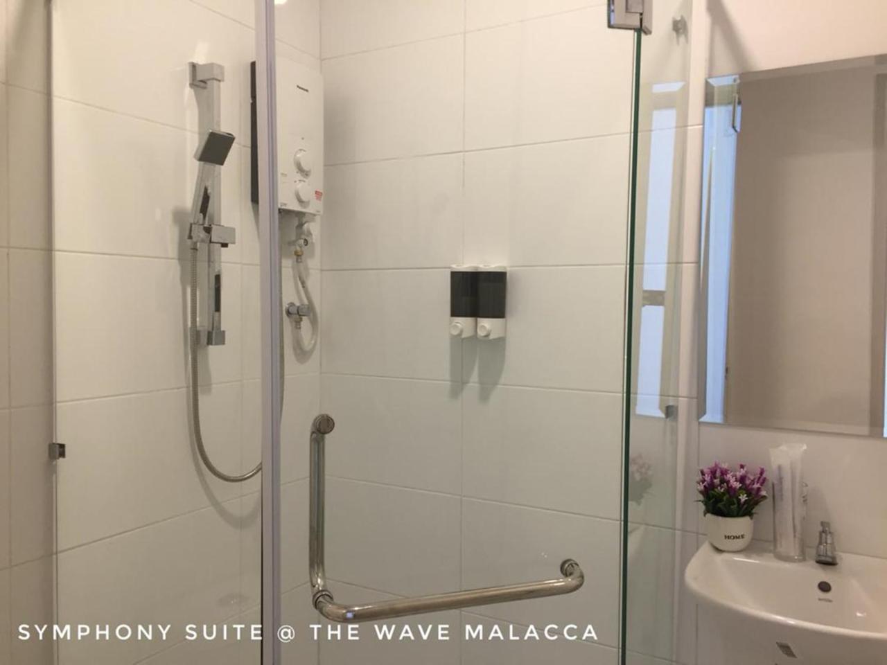 Symphony Suite @ The Wave Malacca Eksteriør bilde